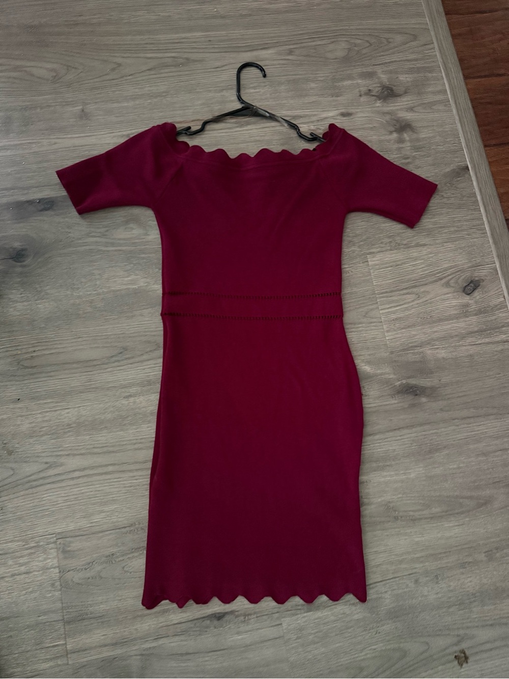Love Tree Scalloped Off-Shoulder Bodycon Dress - Burgundy
